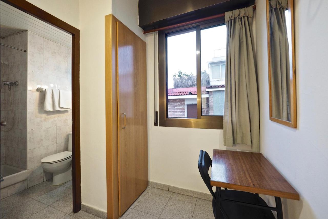 Hostal Ballestero Barcelona Exterior foto